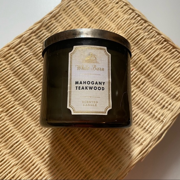 Mahogany Teakwood Candle
